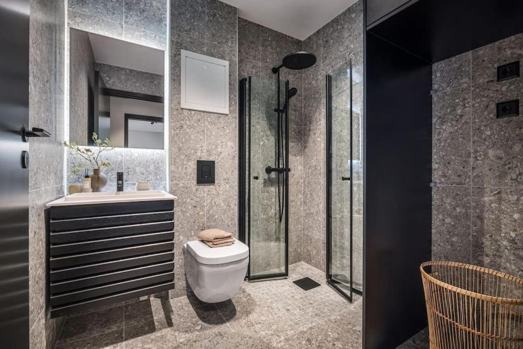 Stay L Luxurious Hideaway In Centrum Bergen Exteriör bild