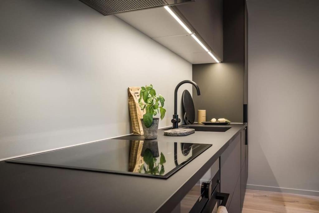 Stay L Luxurious Hideaway In Centrum Bergen Exteriör bild